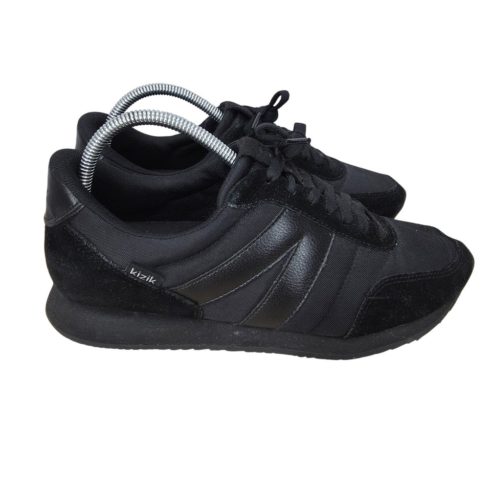 Kizik Milan Sneakers Men 8 Triple Black Hands Free Low Top Casual Walking Shoes
